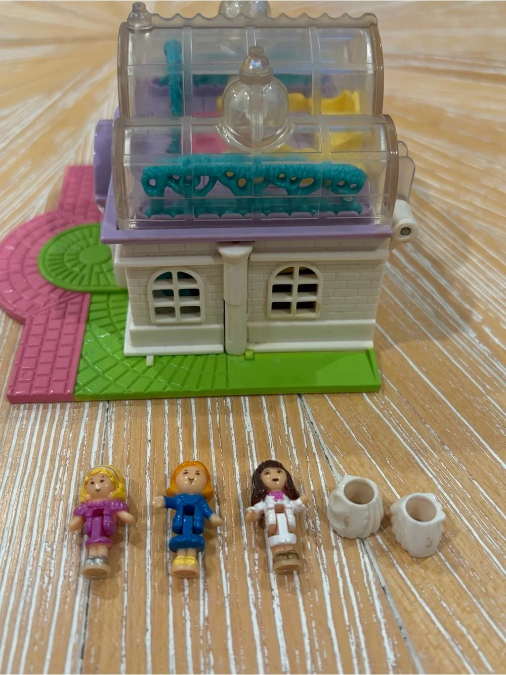 1994 Lightup Bridal Salon LIGHTS WORK Polly Pocket Bluebird dolls skirts